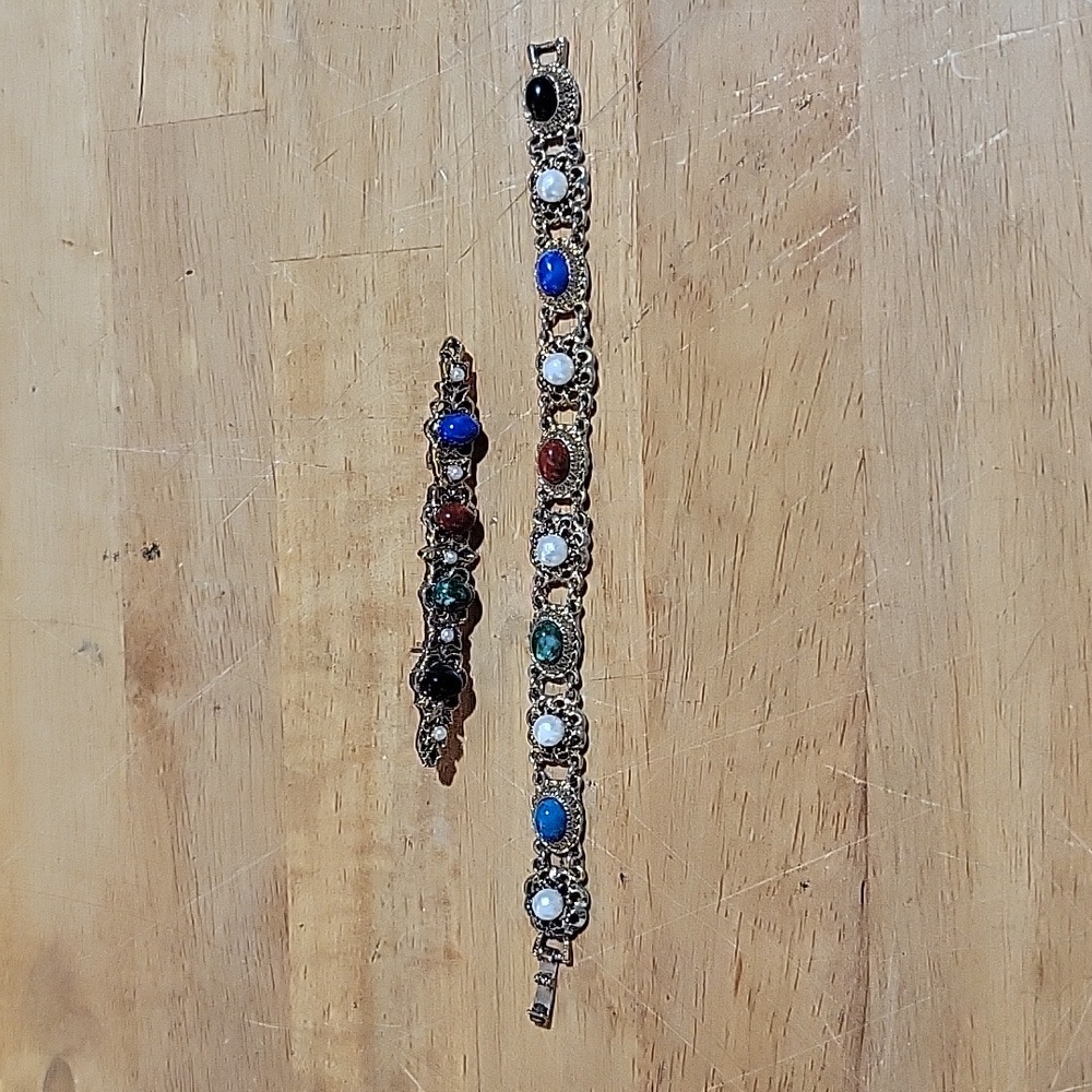Multi color Stone Gold Necklace & Brooch